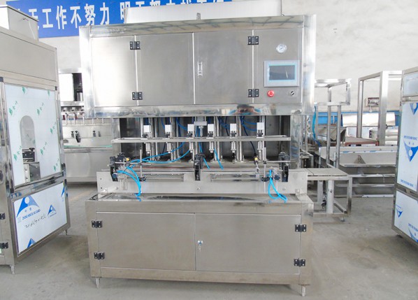 全自動柱塞式灌裝機(jī)